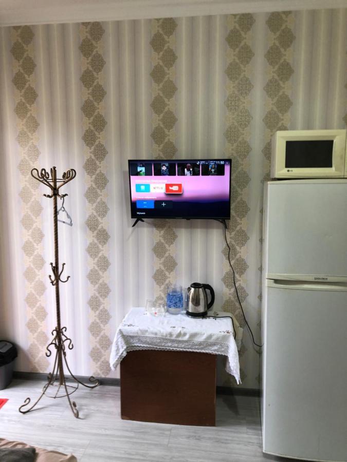 Дом Отель Бадамзар Tashkent Ngoại thất bức ảnh